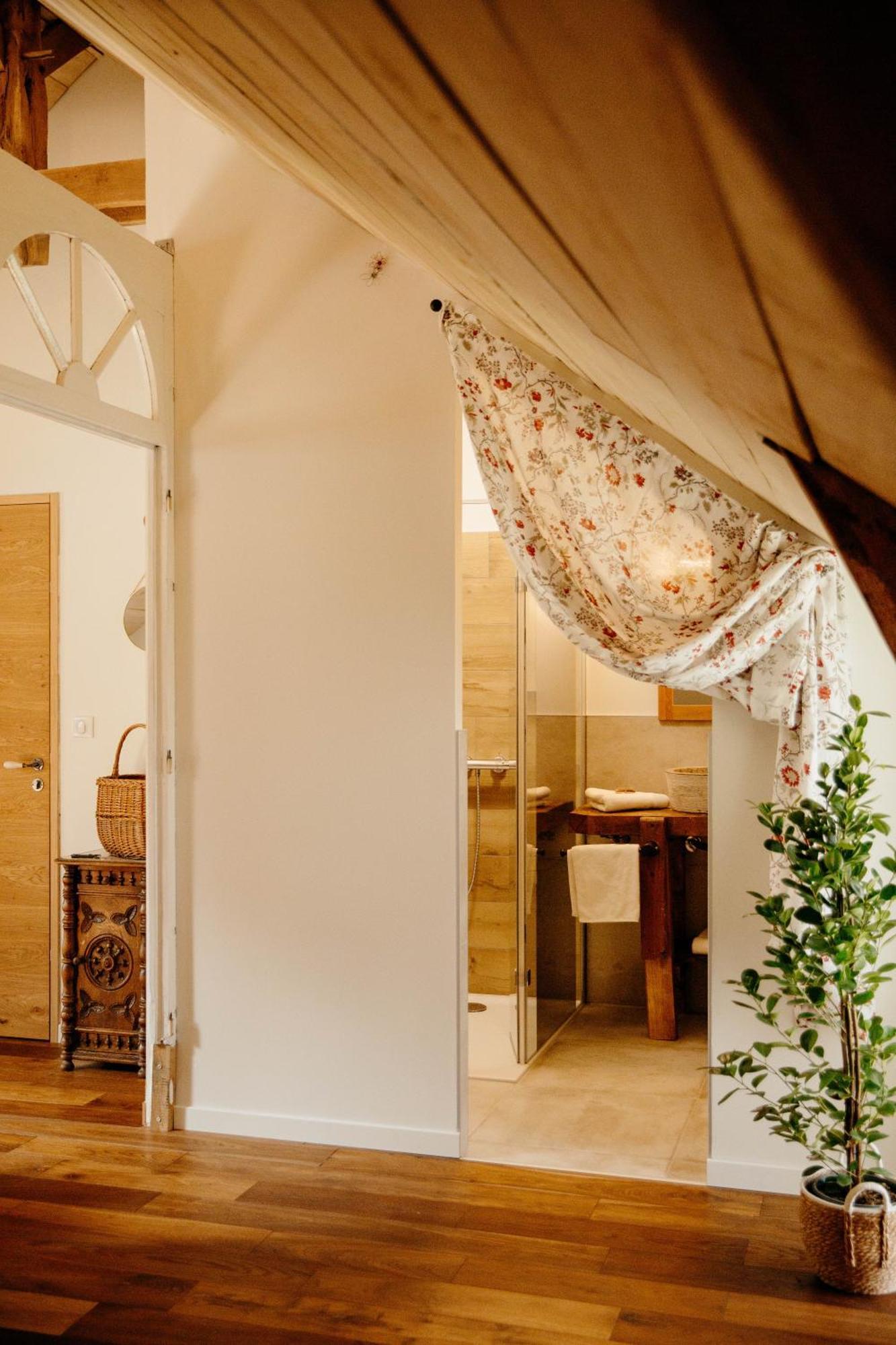 Les Bucoliques De La Noe Hotel Goven Bagian luar foto